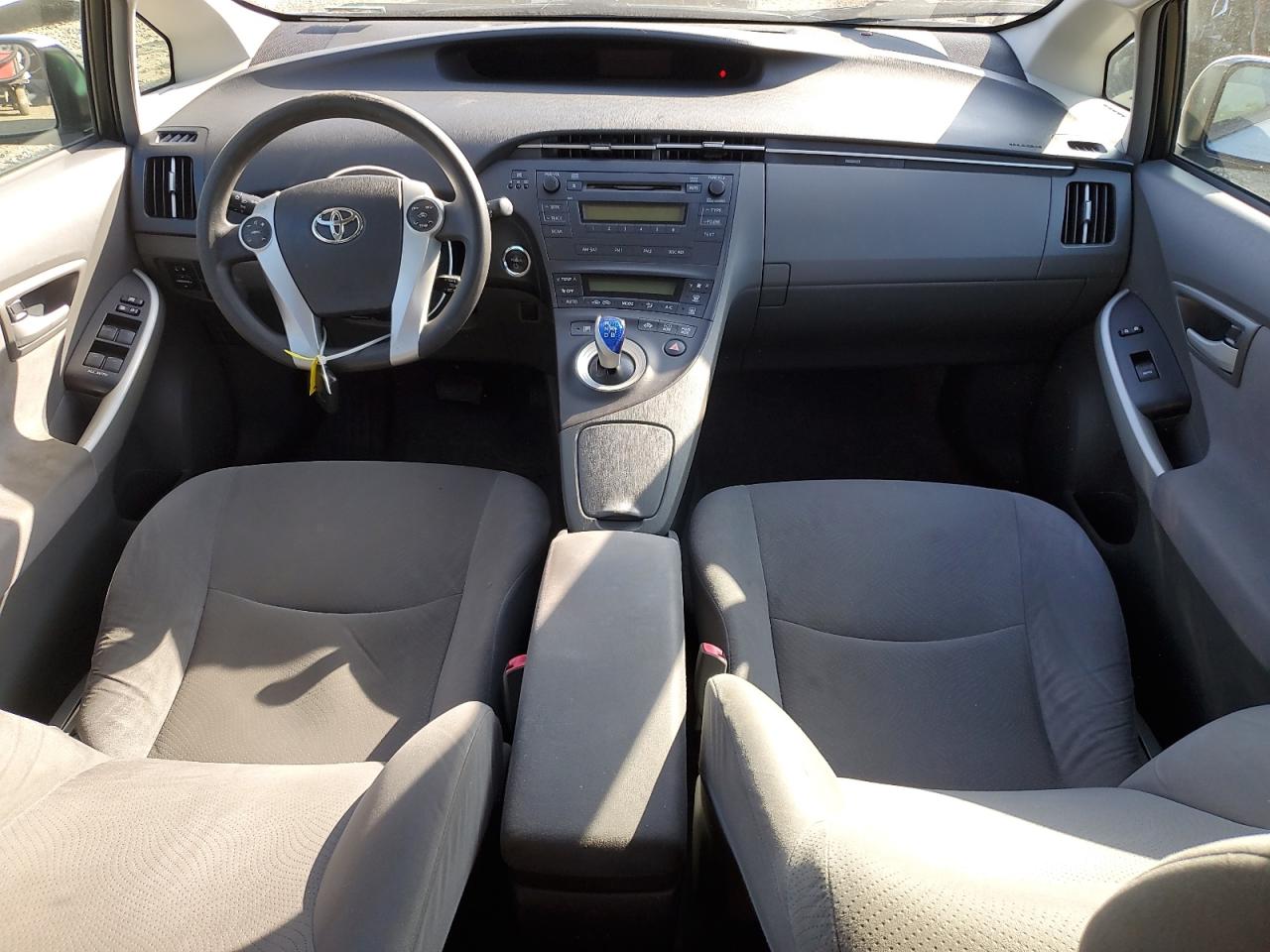 2011 Toyota Prius - Image 8