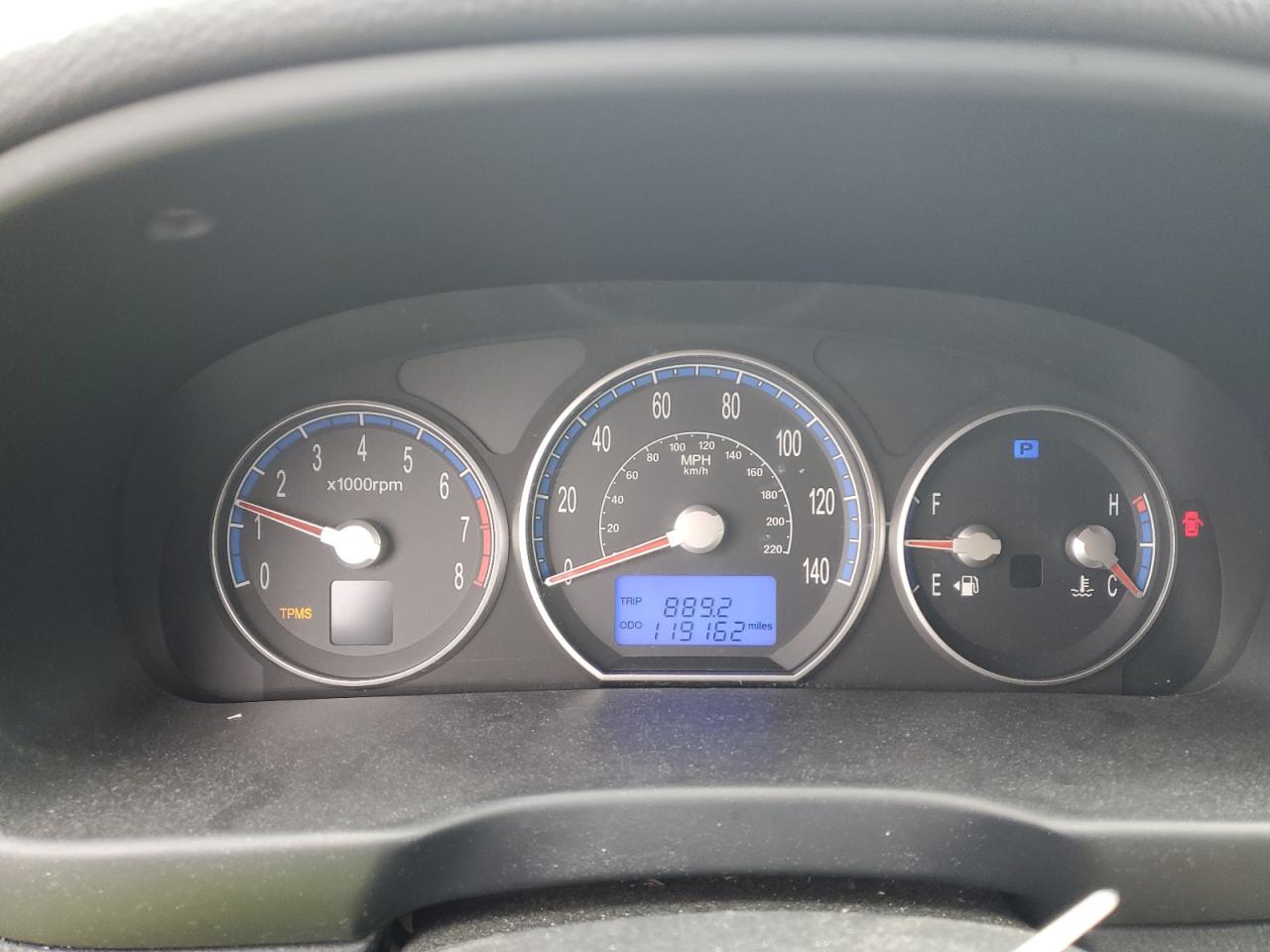 2007 Hyundai Santa Fe - Image 9