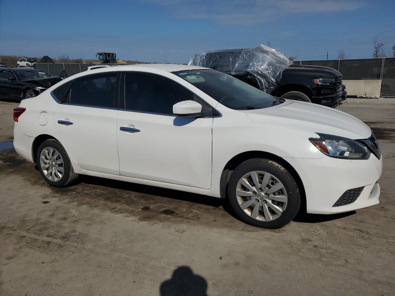 2016 Nissan Sentra - Image 4