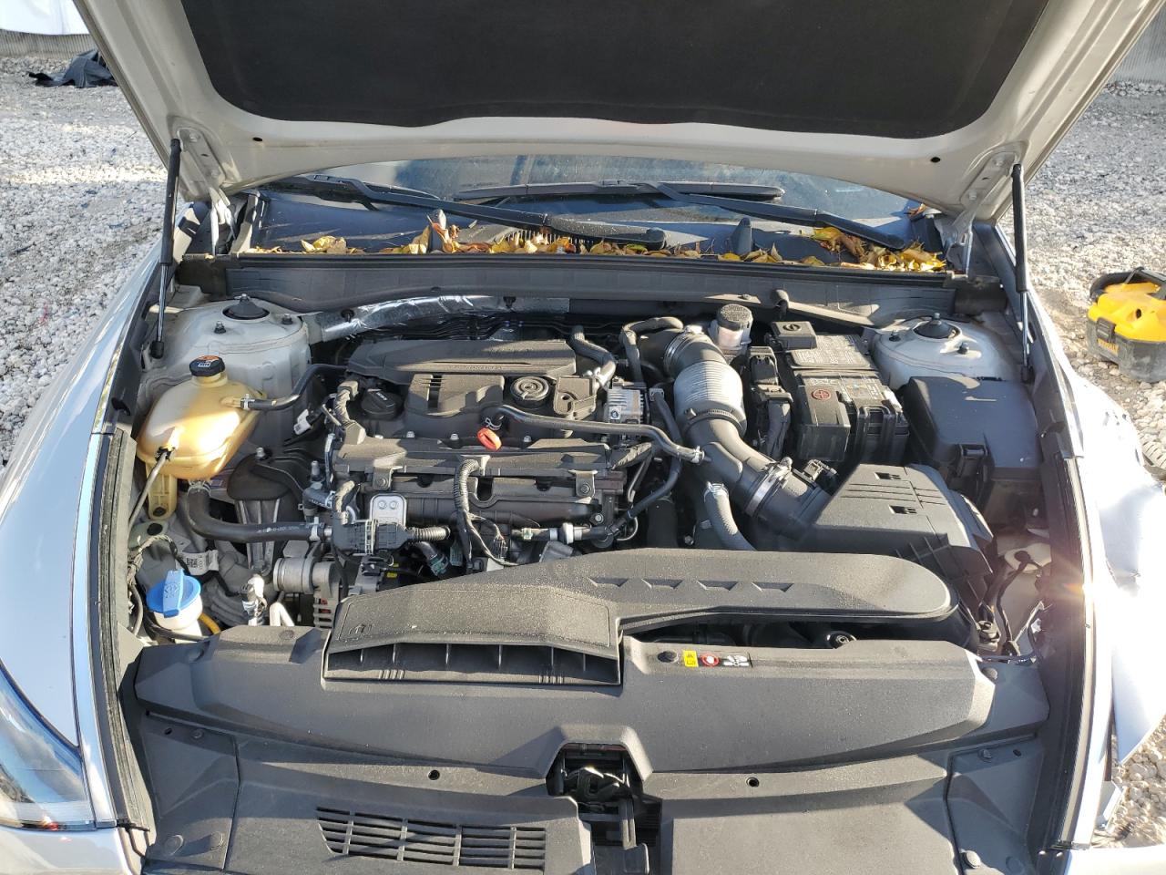2021 Hyundai Sonata - Image 11