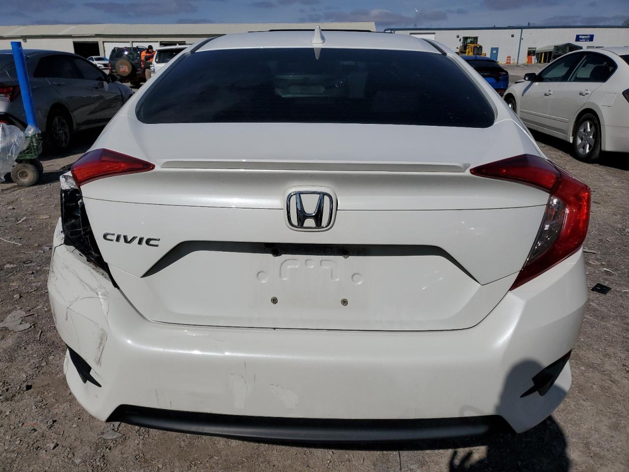 2018 Honda Civic - Image 6