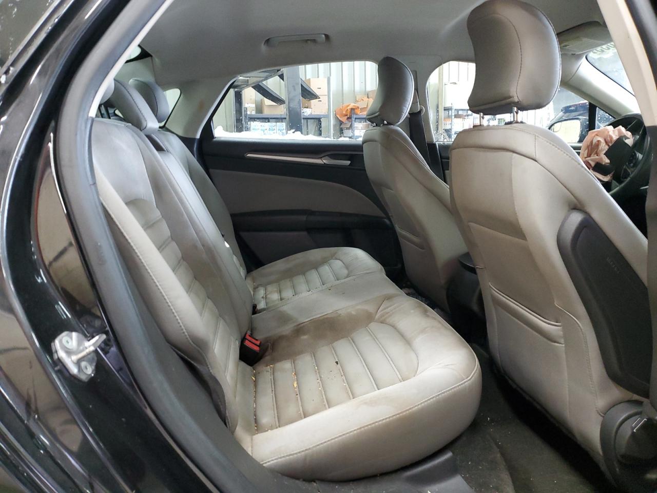 2015 Ford Fusion - Image 10