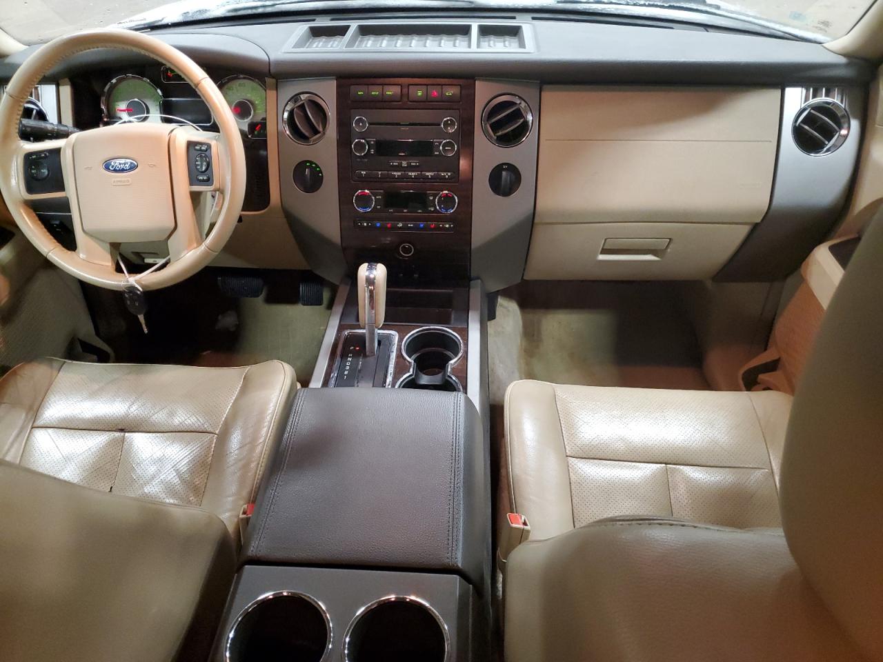 2014 Ford Expedition - Image 8