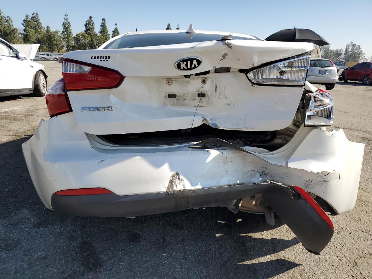 2016 Kia Forte - Image 6