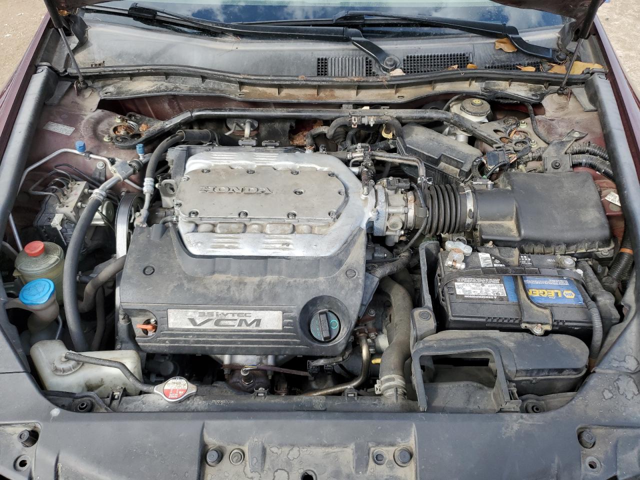 2009 Honda Accord - Image 13