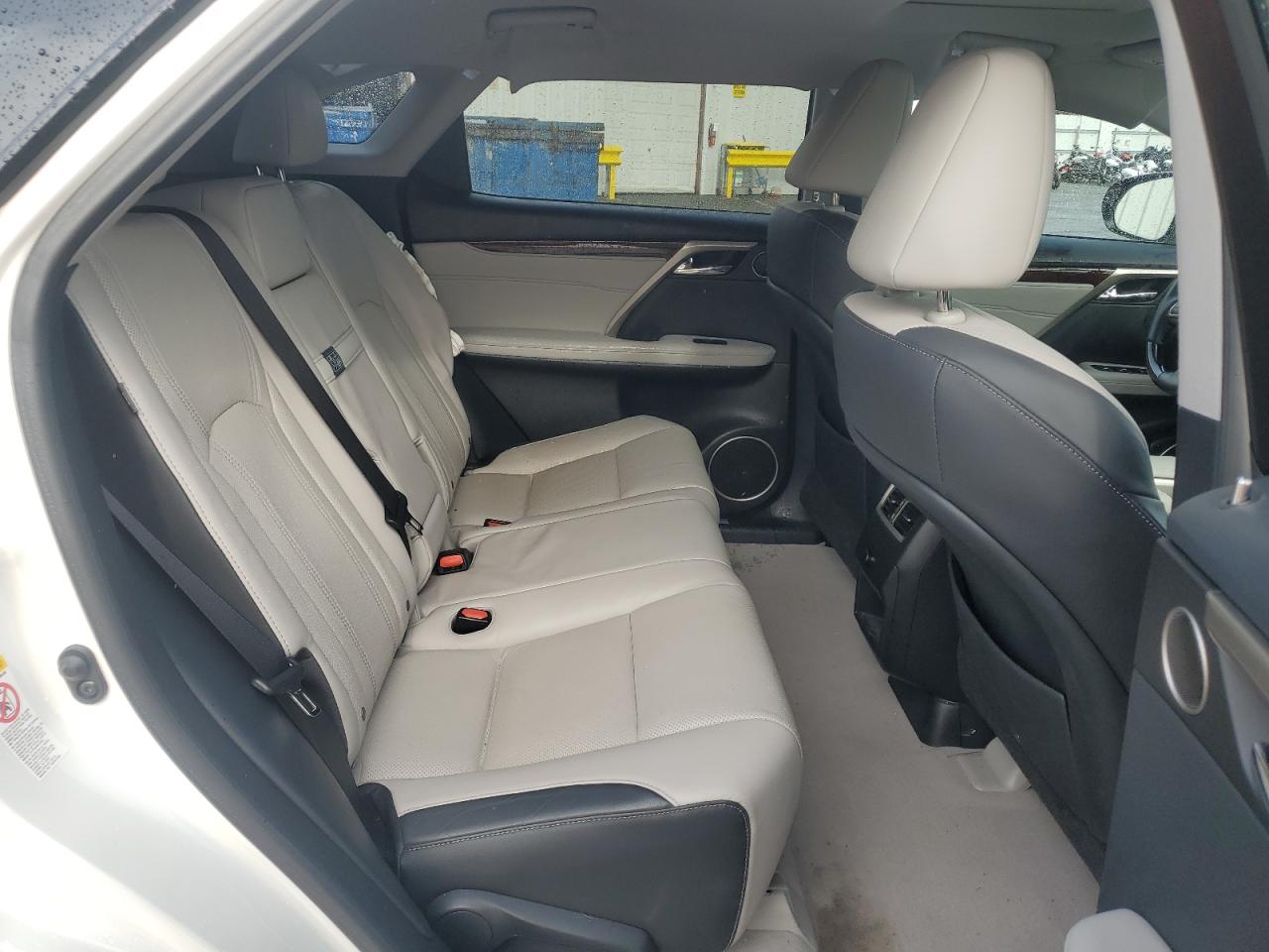 2018 Lexus RX - Image 11