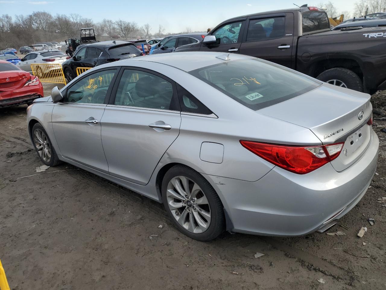 2012 Hyundai Sonata - Image 2