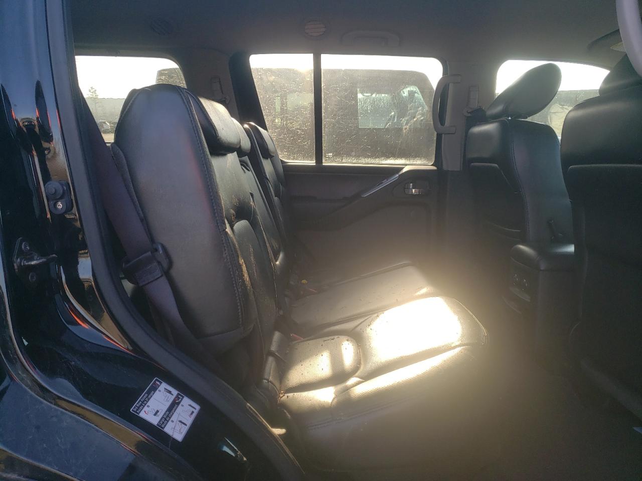 2011 Nissan Pathfinder - Image 11