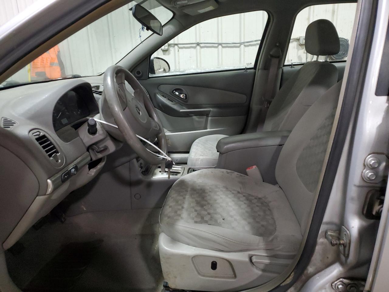 2005 Chevrolet Malibu - Image 7