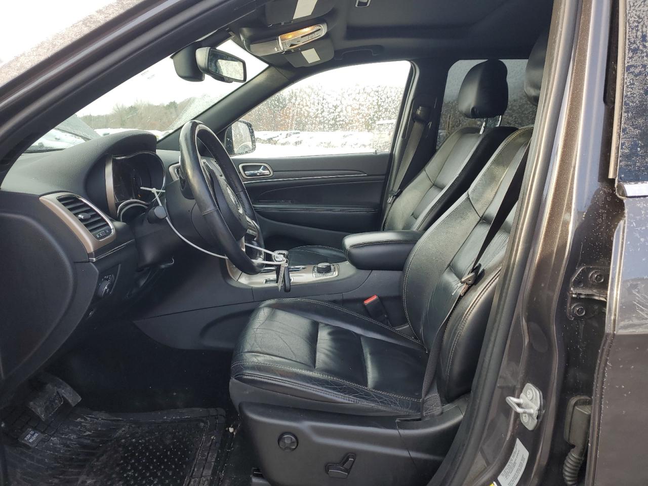 2015 Jeep Grand Cherokee - Image 7