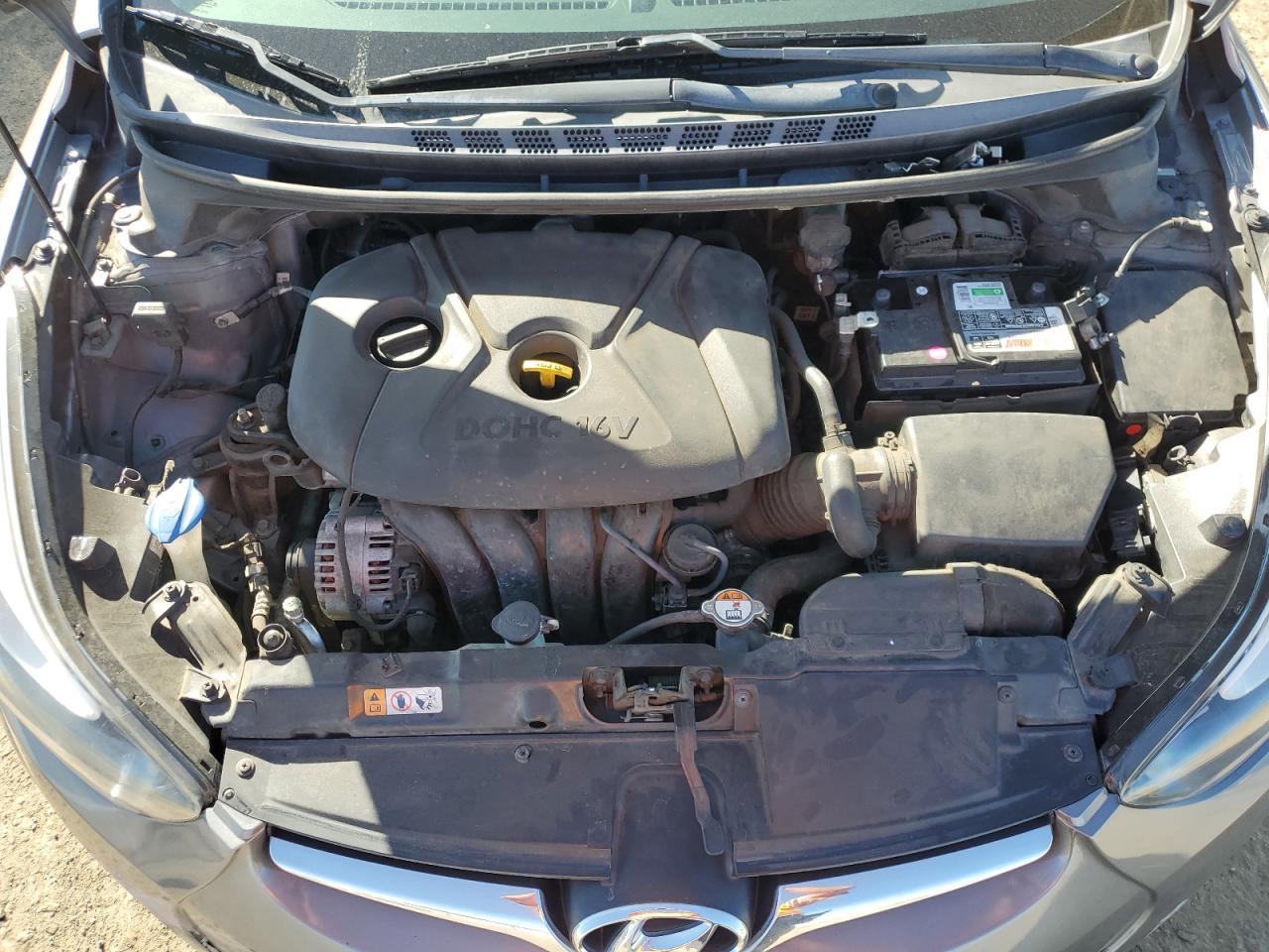 2014 Hyundai Elantra - Image 11