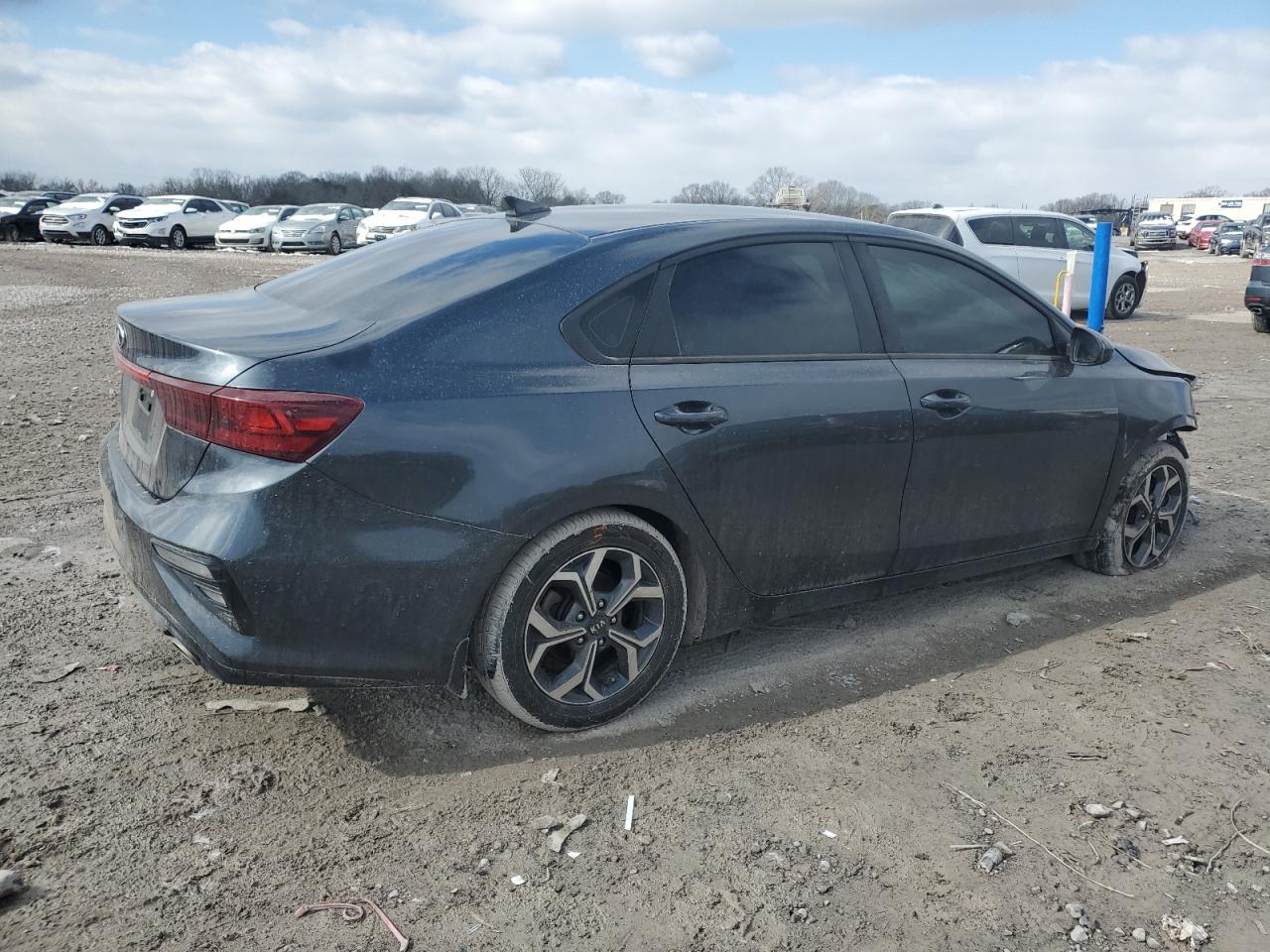 2019 Kia Forte - Image 3