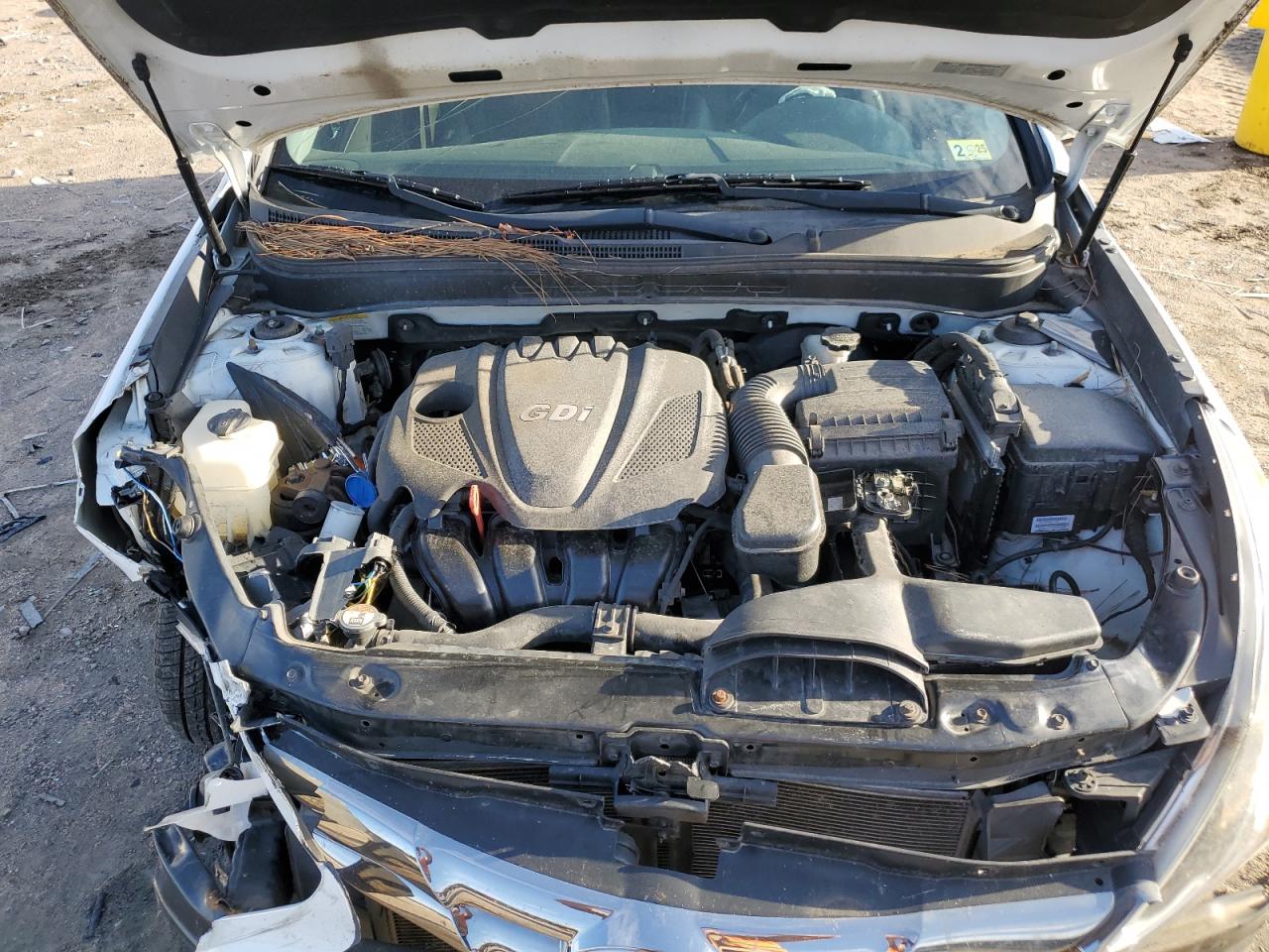 2013 Hyundai Sonata - Image 11