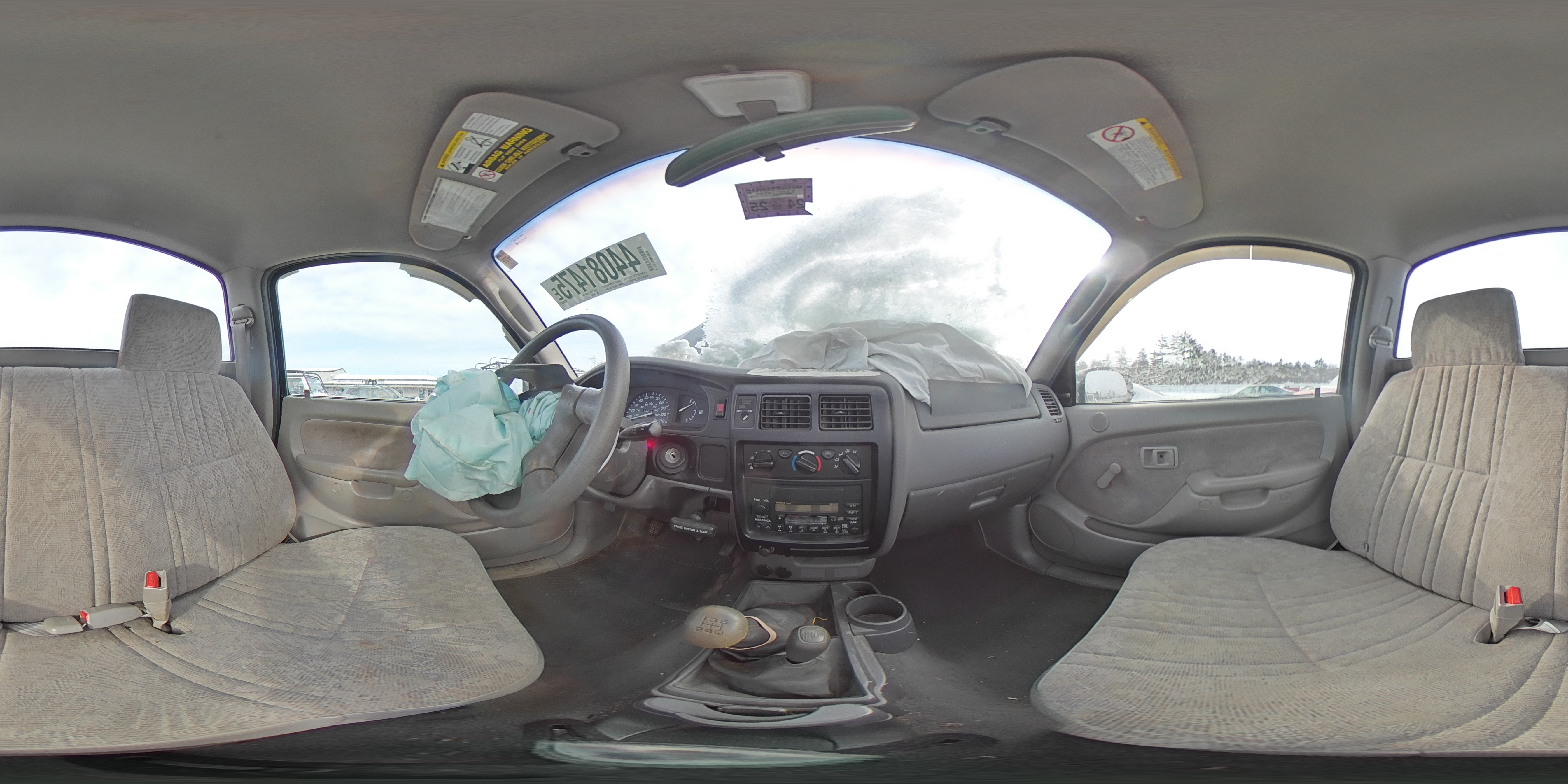 2004 Toyota Tacoma - Image 13