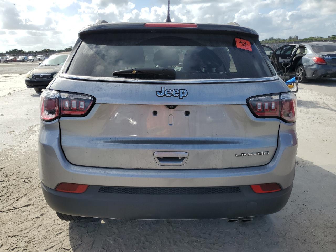 2020 Jeep Compass - Image 6