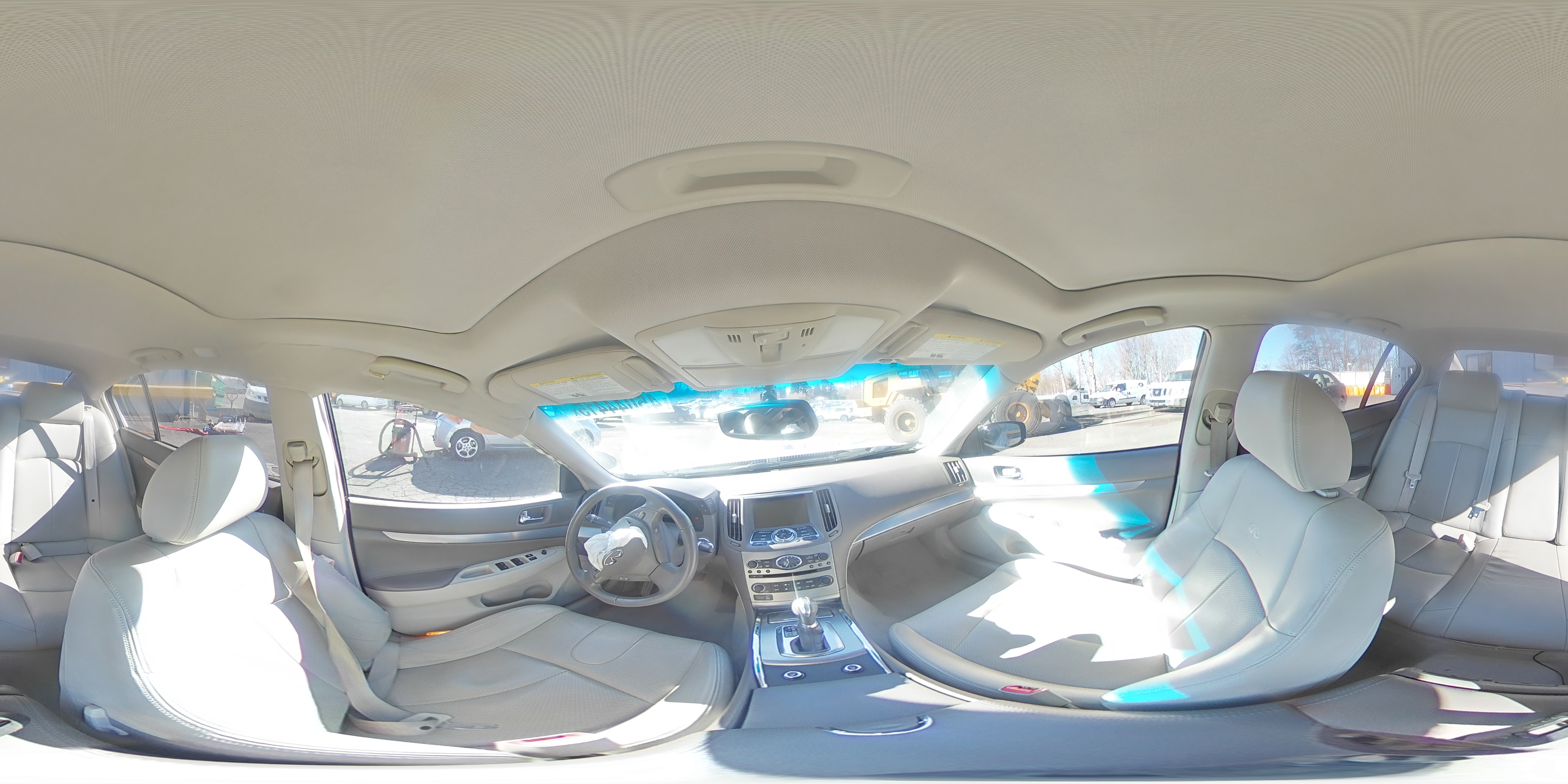 2011 Infiniti G - Image 13
