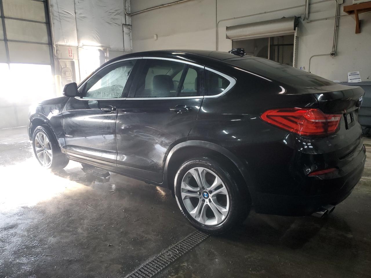 2017 BMW X4 - Image 2