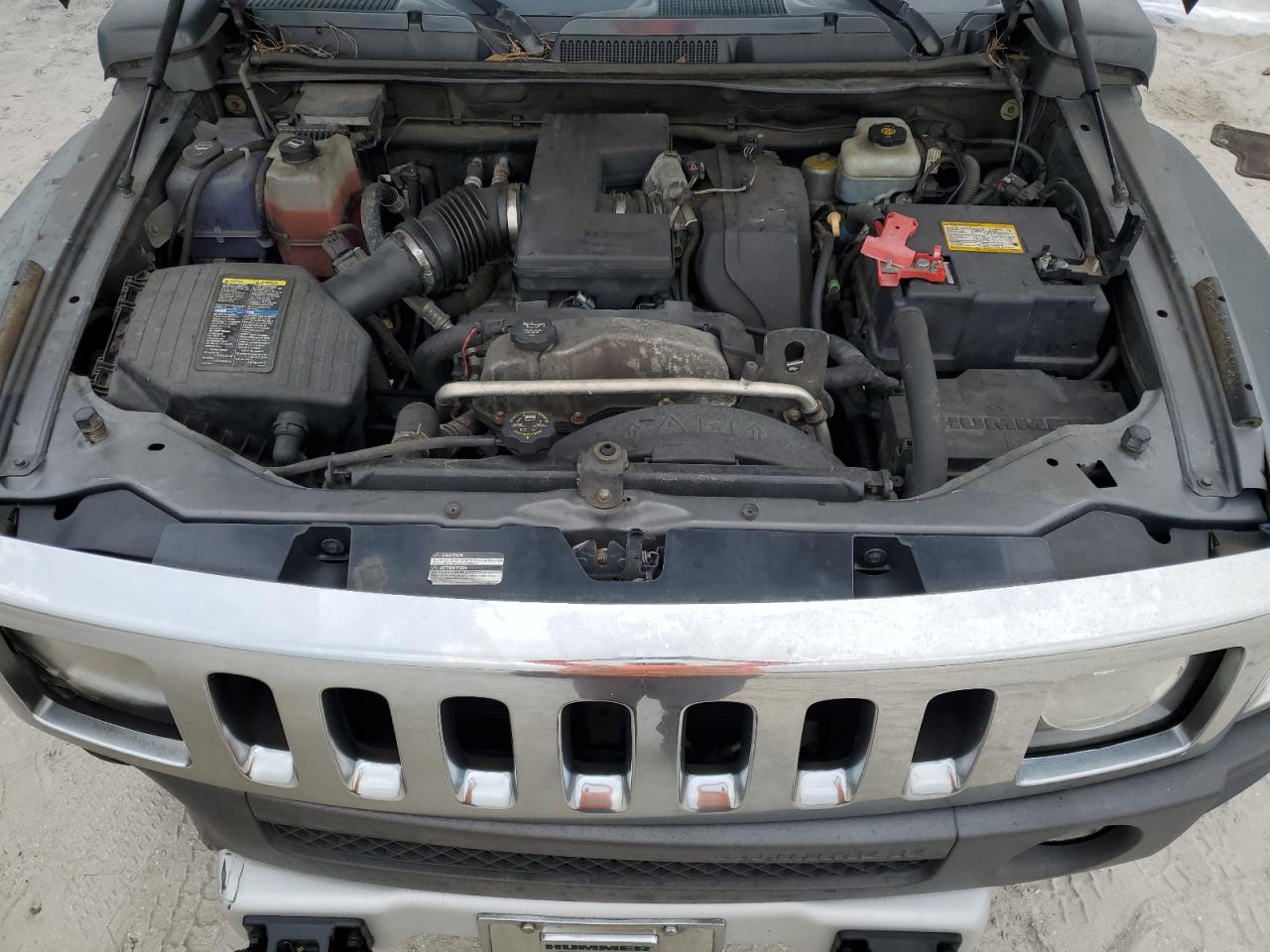 2008 Hummer H3 - Image 12