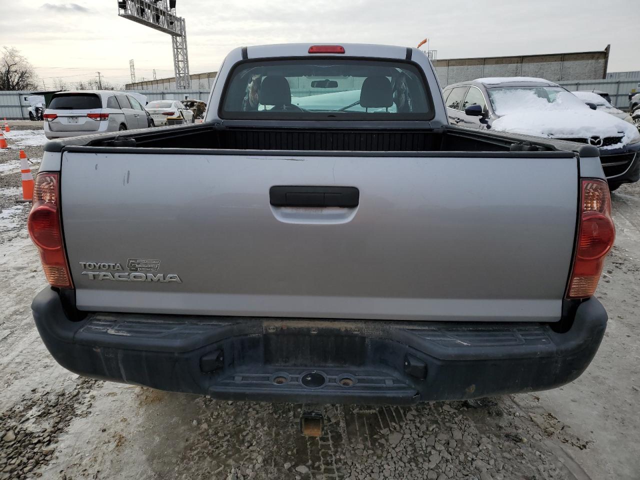 2015 Toyota Tacoma - Image 6