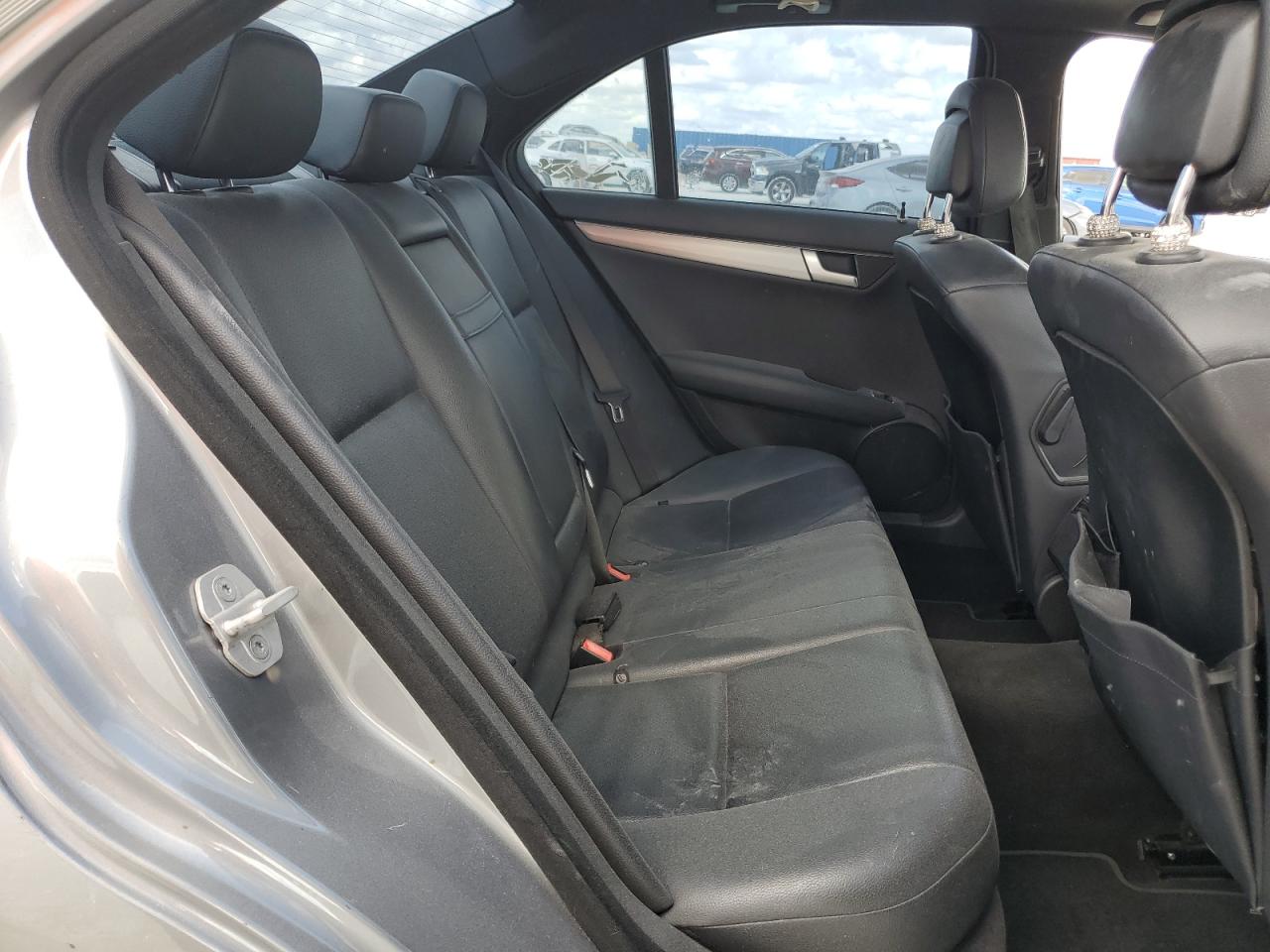 2014 Mercedes-Benz C-klasse - Image 10