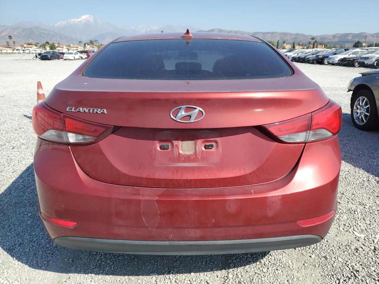 2016 Hyundai Elantra - Image 6
