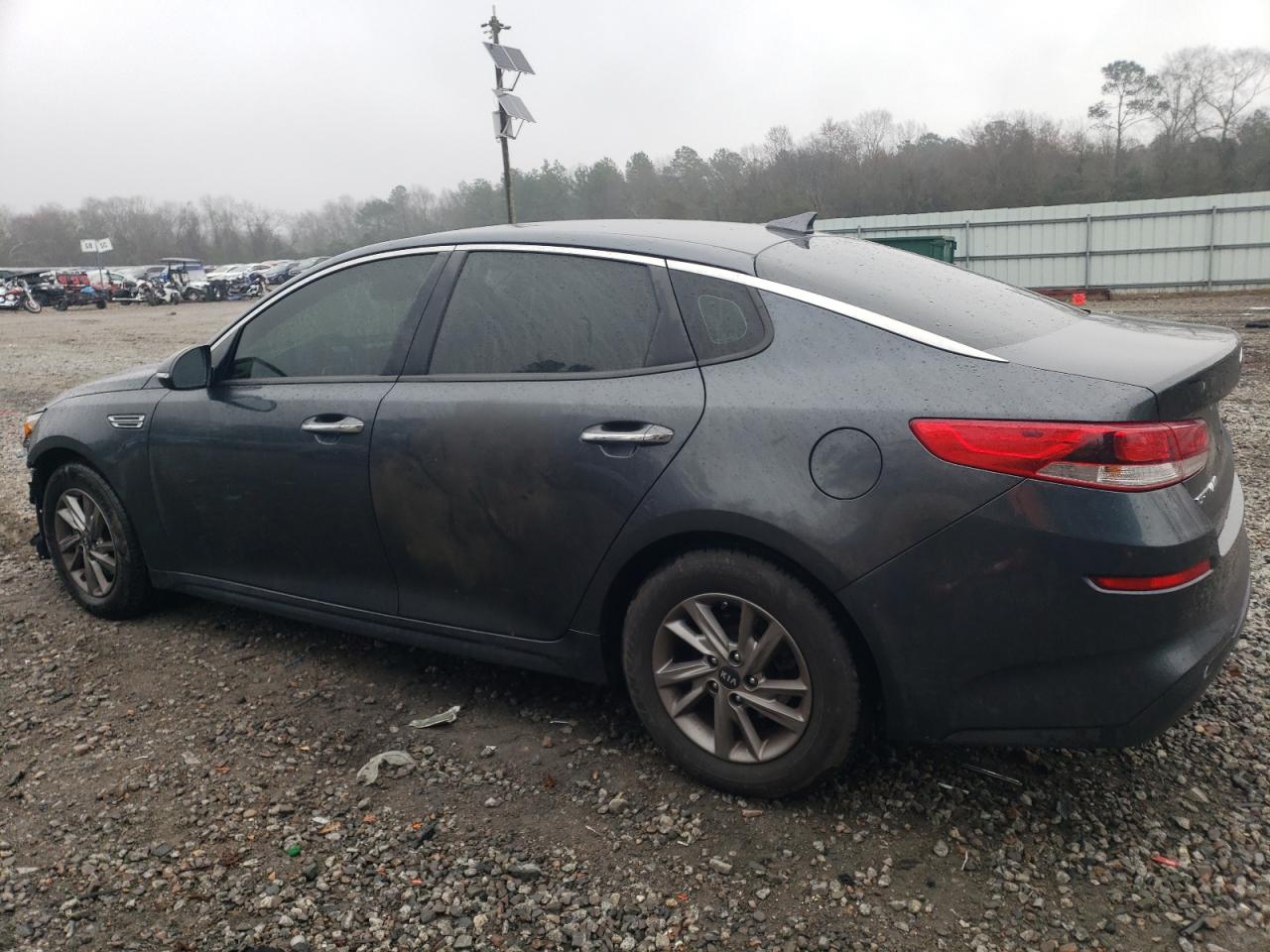 2020 Kia Optima - Image 2