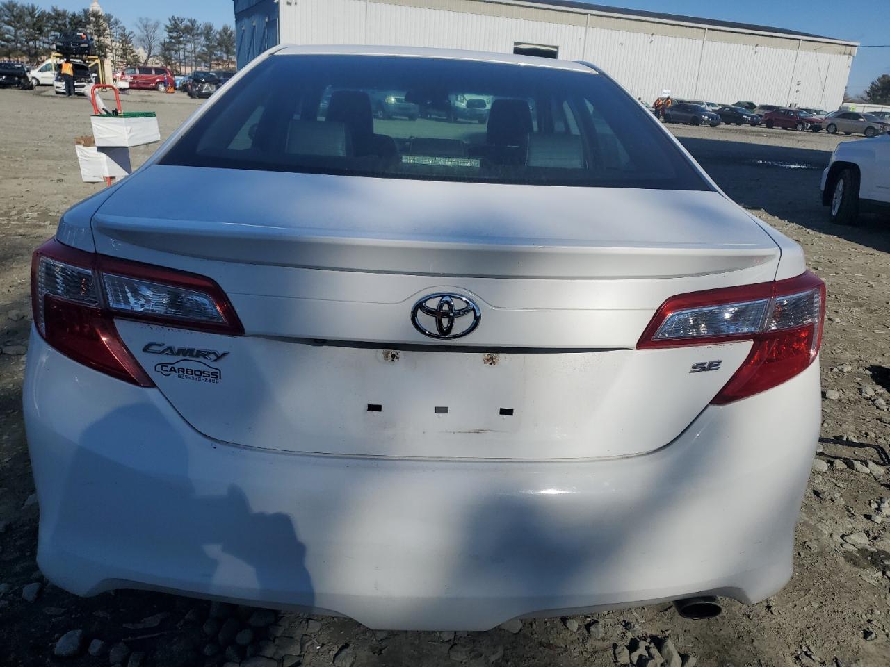 2014 Toyota Camry - Image 6