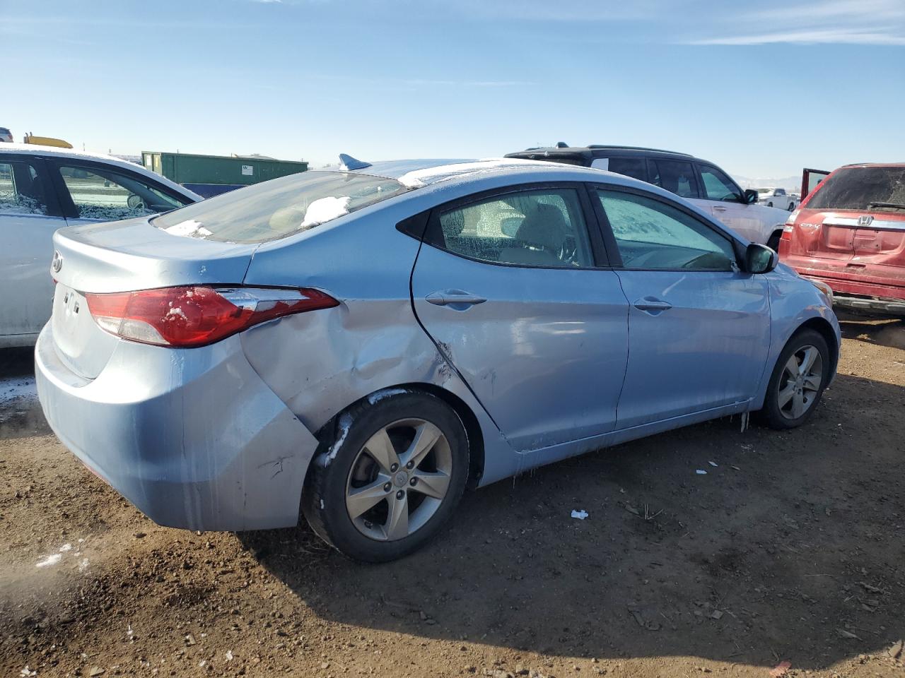2013 Hyundai Elantra - Image 3