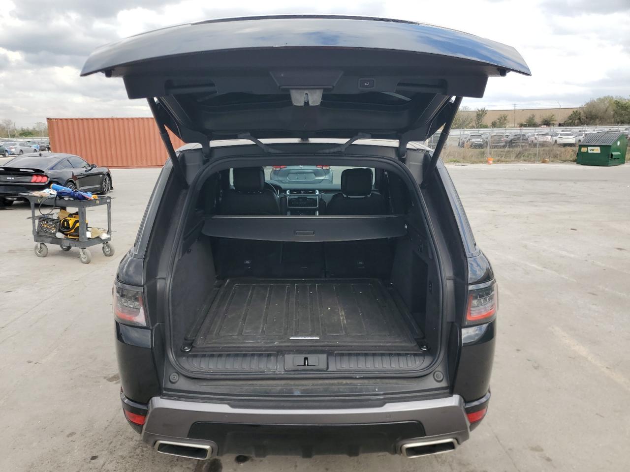 2019 Land Rover Range Rover - Image 6