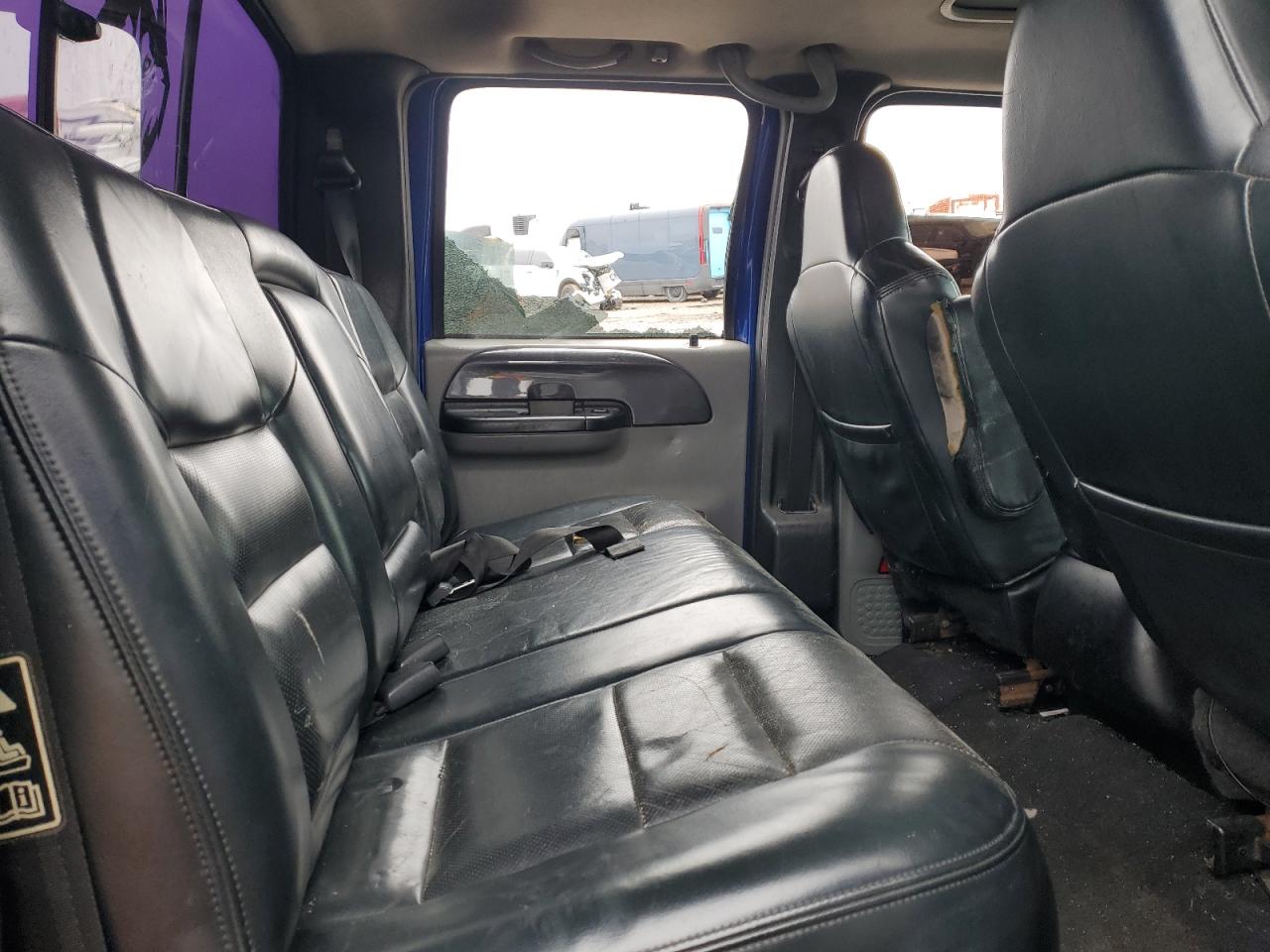 2003 Ford F250 - Image 6