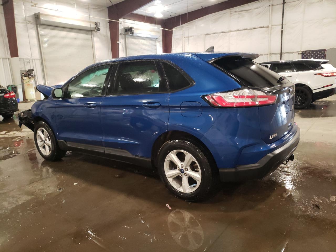 2022 Ford Edge - Image 2