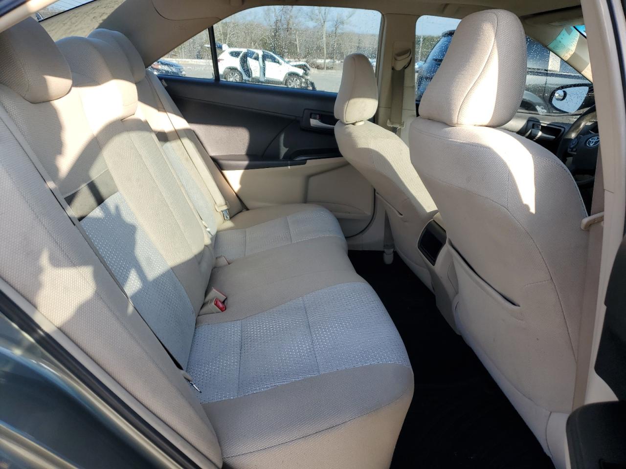 2012 Toyota Camry - Image 10