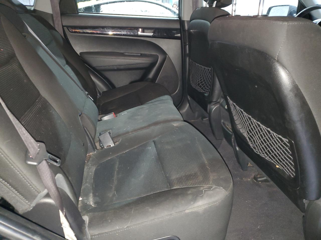 2014 Kia Sorento - Image 11