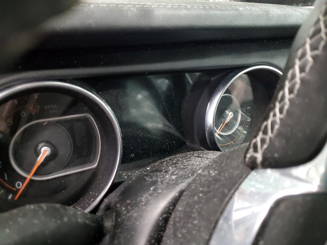 2020 Jeep Gladiator - Image 9