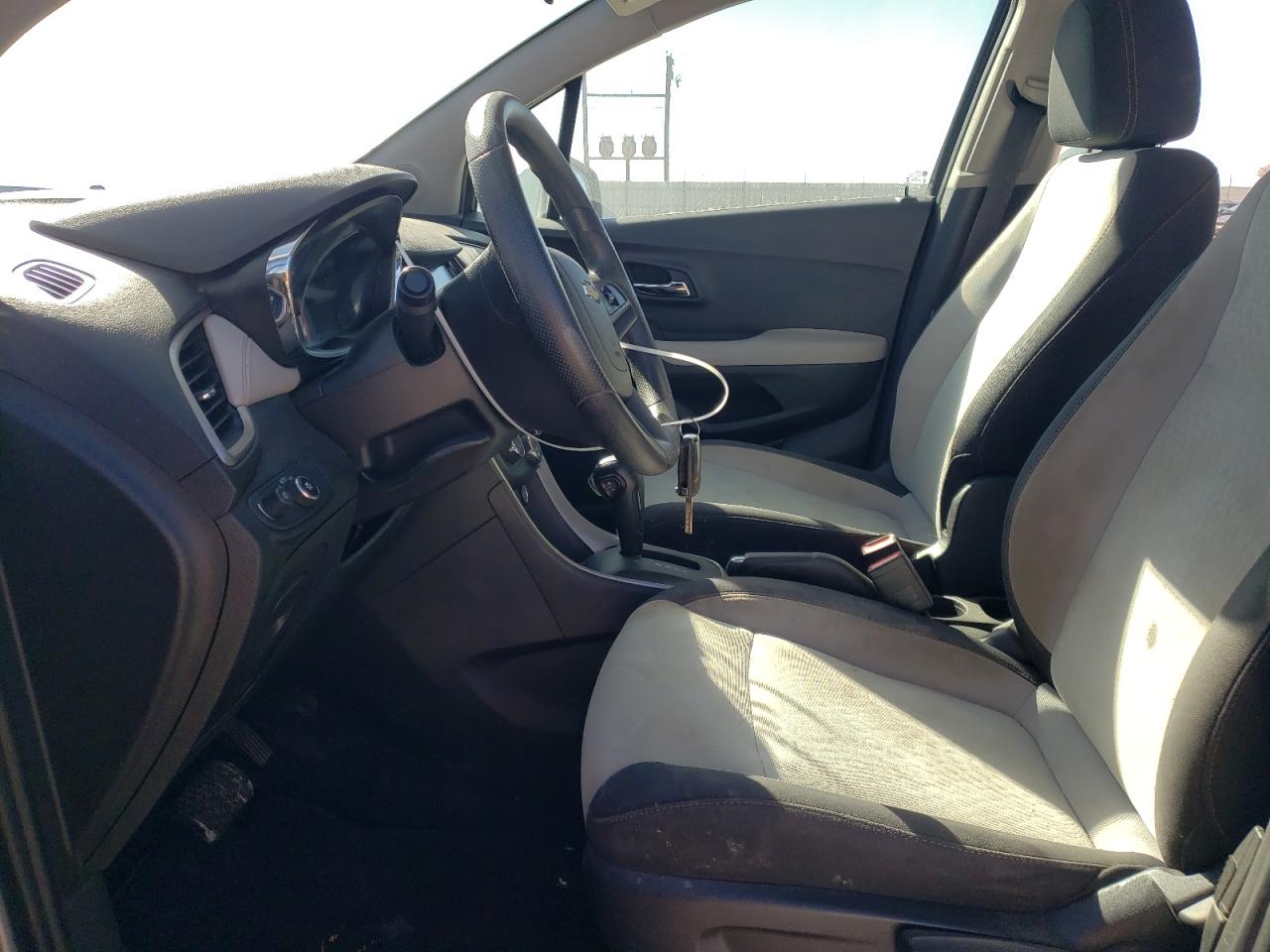 2017 Chevrolet Trax - Image 7