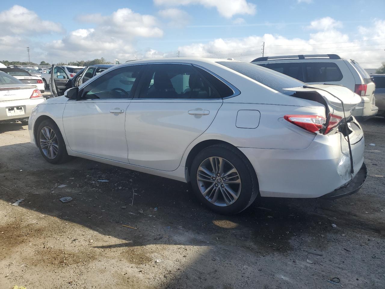 2015 Toyota Camry - Image 2