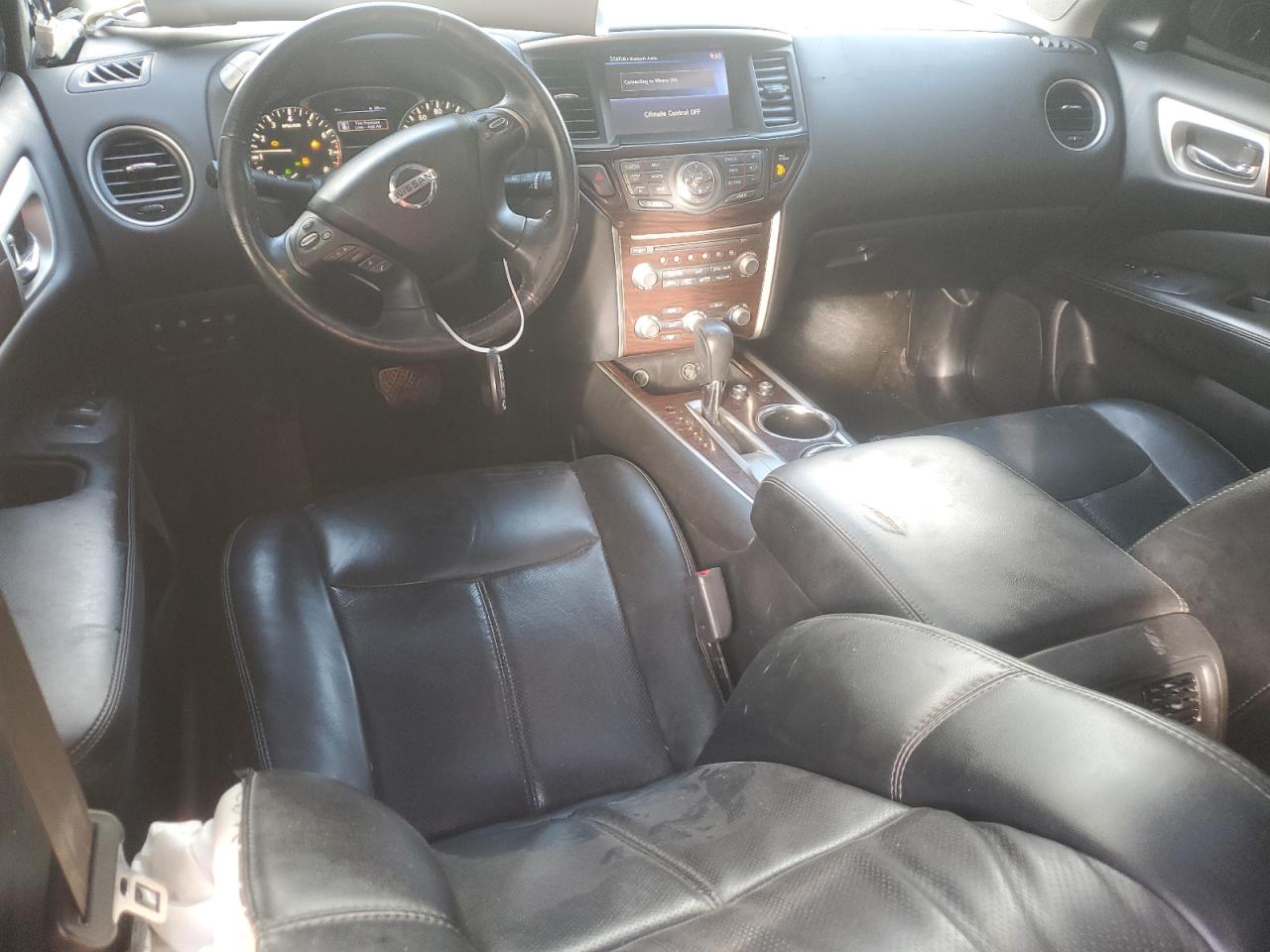 2015 Nissan Pathfinder - Image 8
