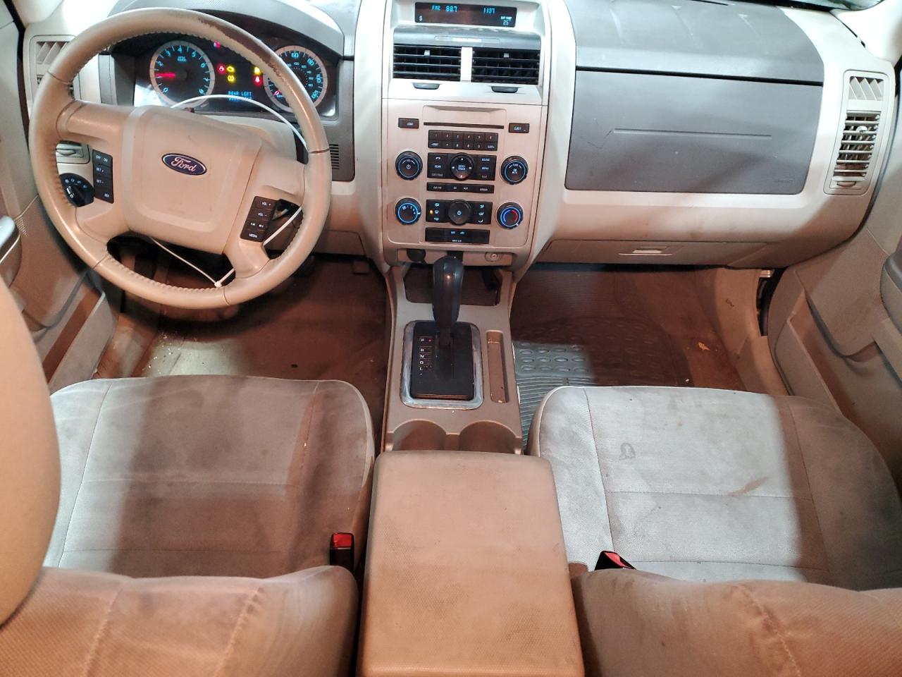 2010 Ford Escape - Image 8