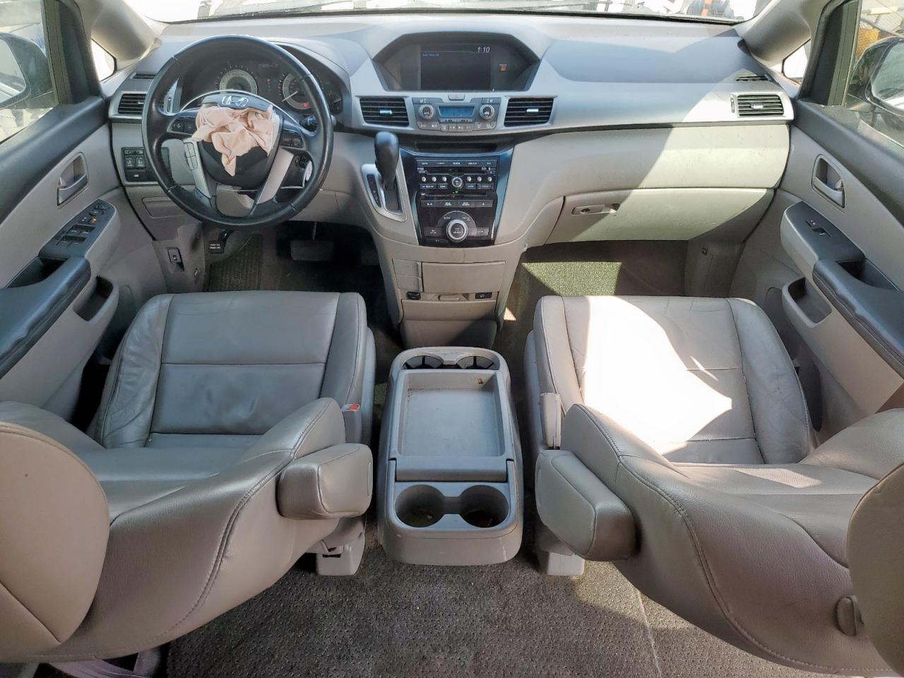 2013 Honda Odyssey - Image 8