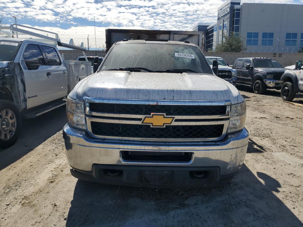 2013 Chevrolet Silverado - Image 5