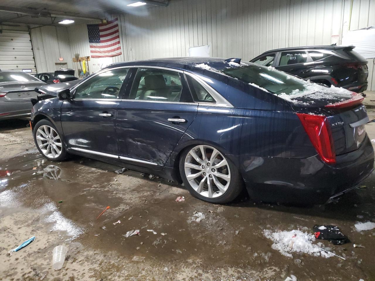 2016 Cadillac XTS - Image 2