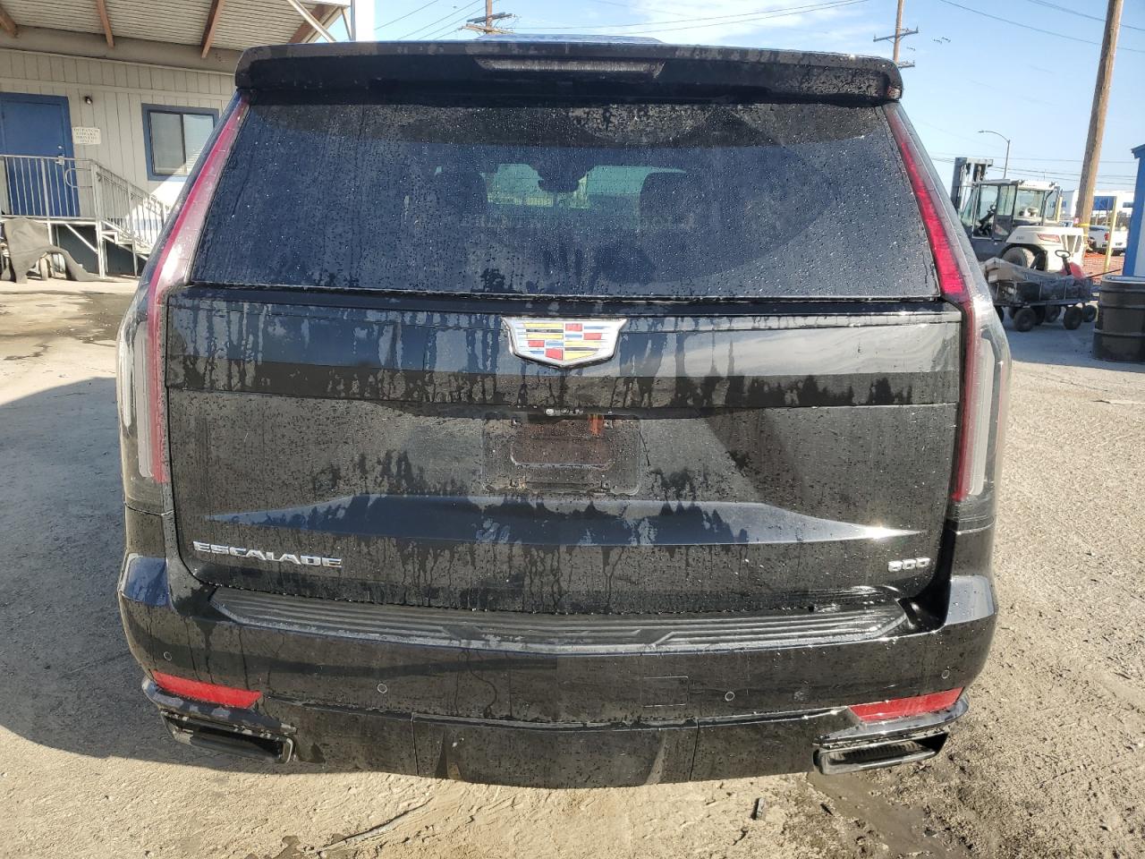 2022 Cadillac Escalade - Image 6