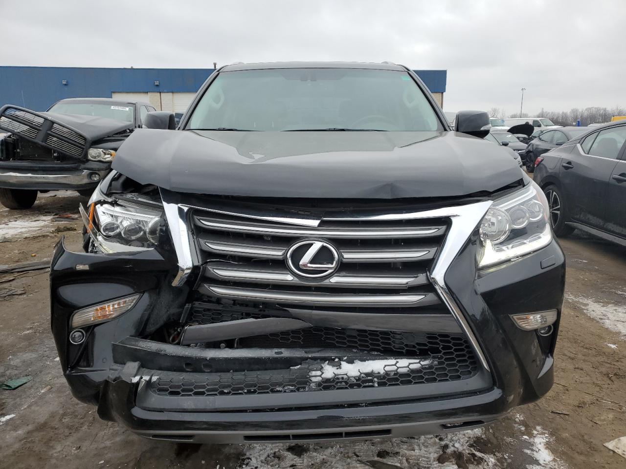 2016 Lexus GX - Image 5
