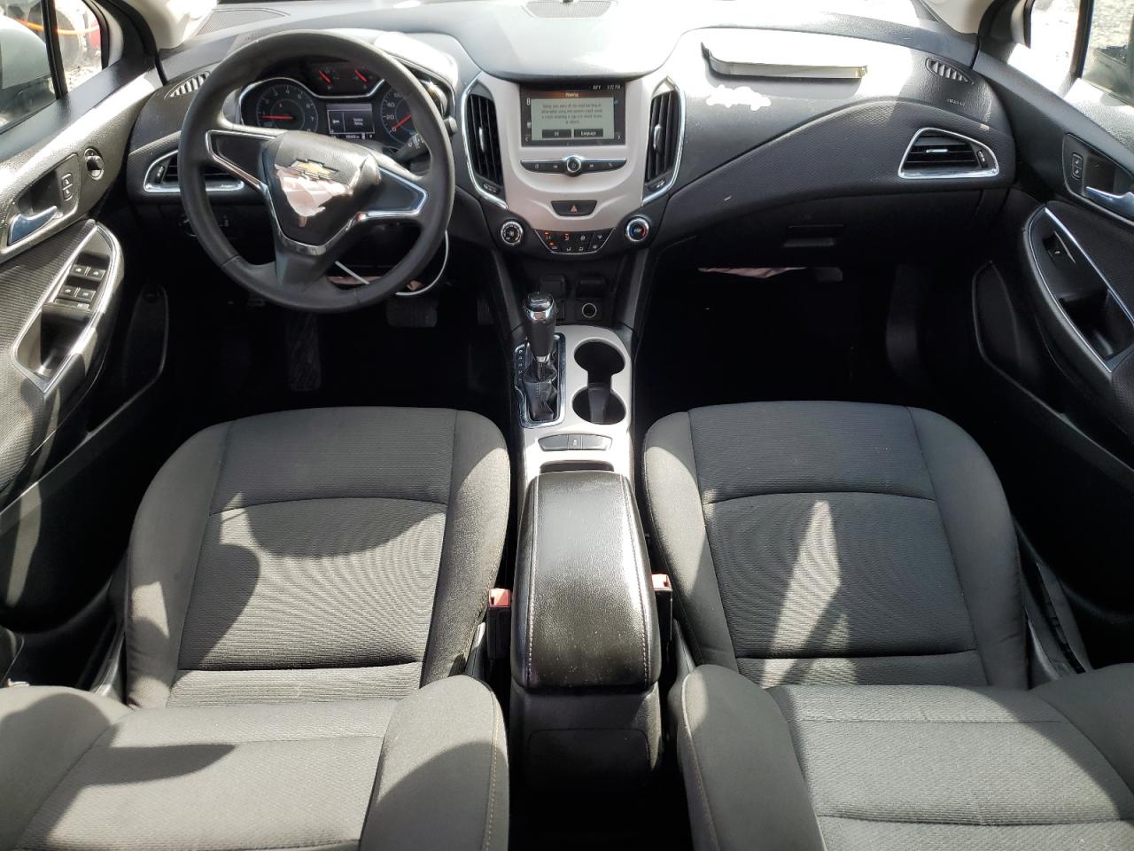 2016 Chevrolet Cruze - Image 8