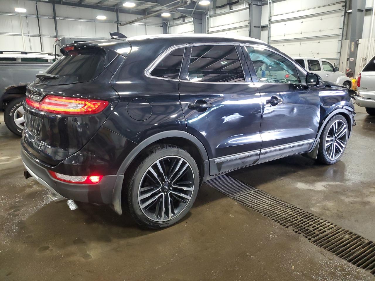 2017 Lincoln MKC - Image 3