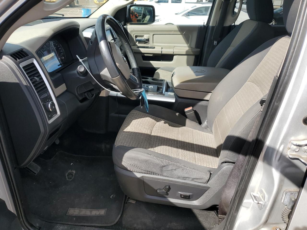 2011 Dodge RAM - Image 7