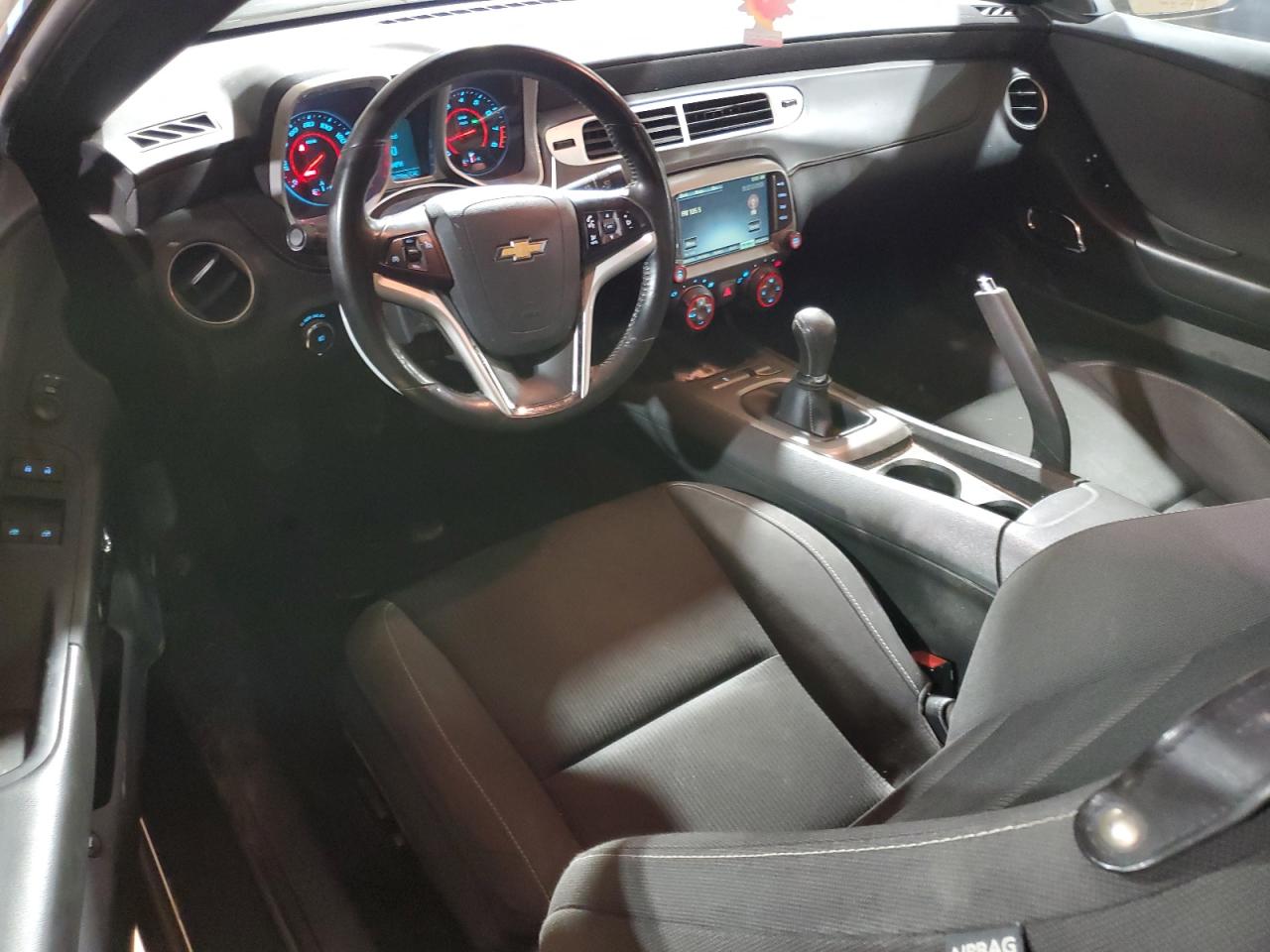 2014 Chevrolet Camaro - Image 8