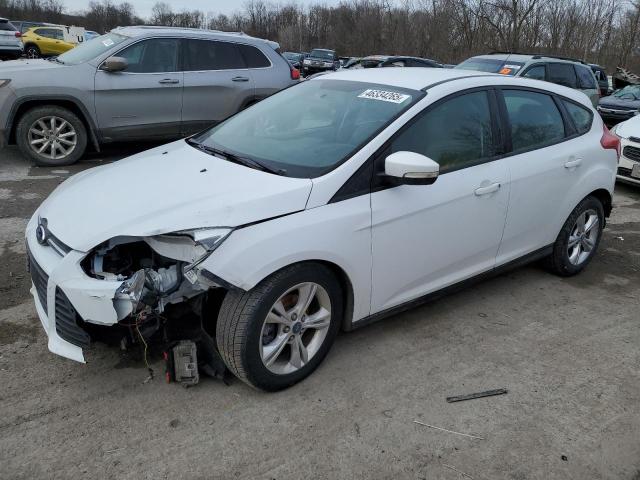  FORD FOCUS 2013 Белый