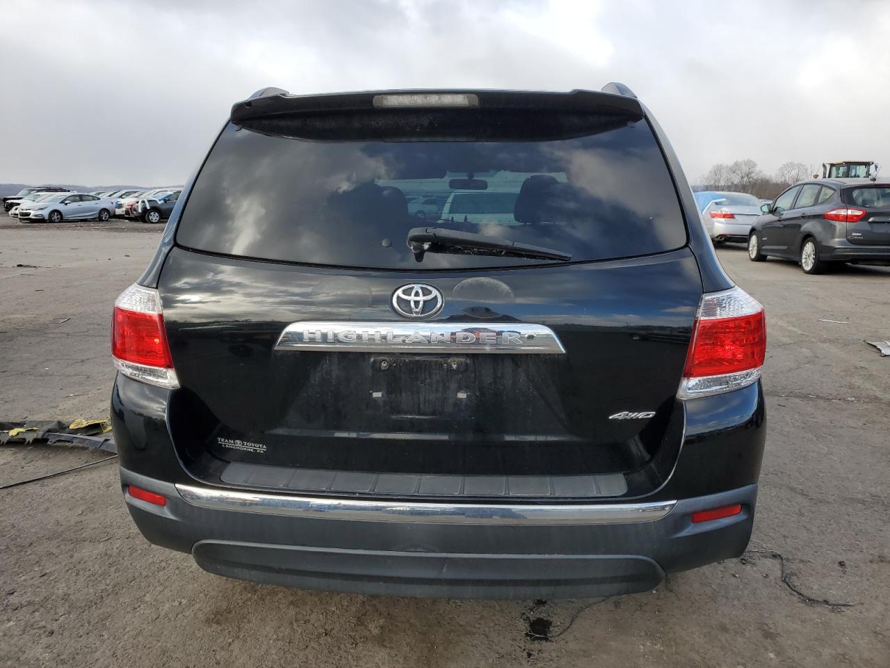 2011 Toyota Highlander - Image 6