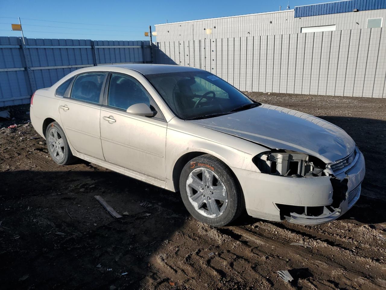 2011 Chevrolet Impala - Image 4